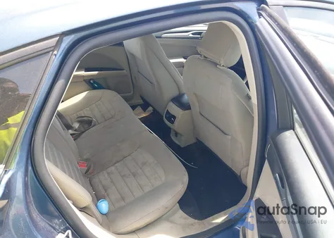 2019 Ford Fusion Se z USA, uszkodzony, nr VIN 3FA6P0HD2KR126379